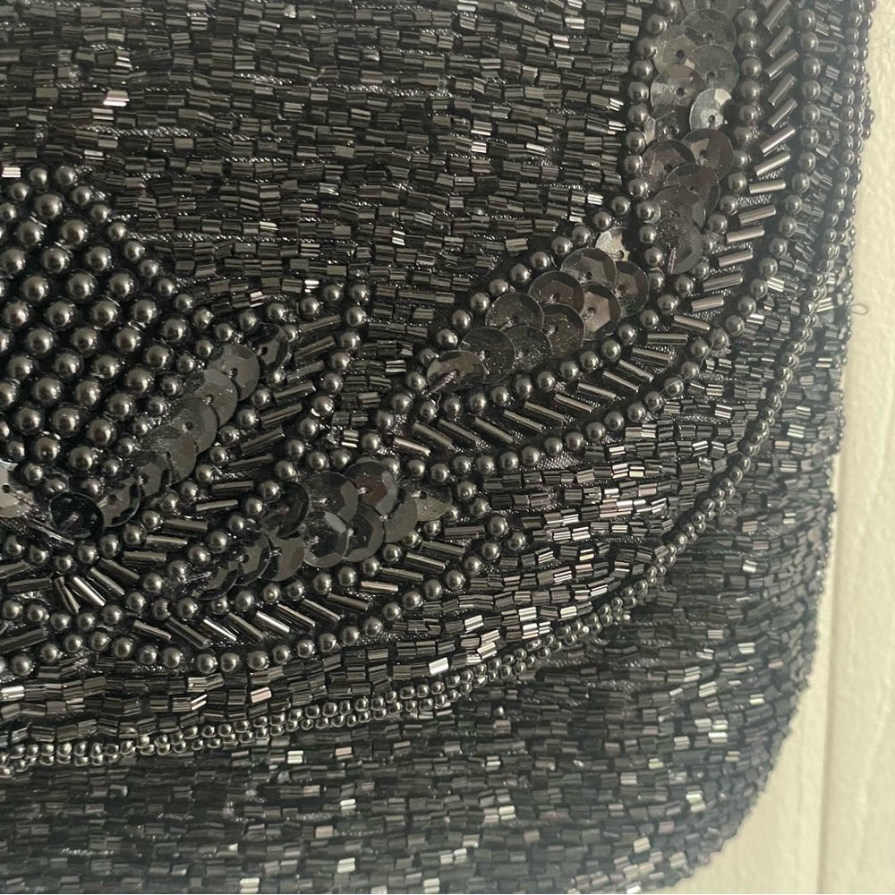 Vintage Beaded Clutch Bag – Free With $50+ Purchase - Picture 4 of 10